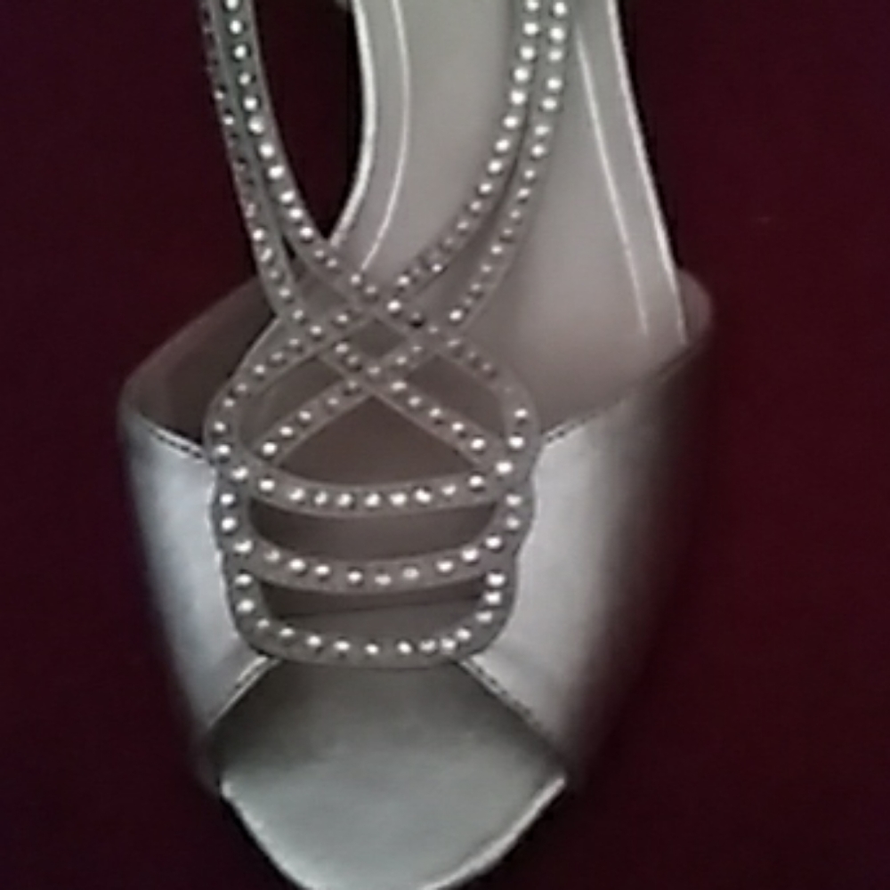 Shoes - Picture 2 of 2